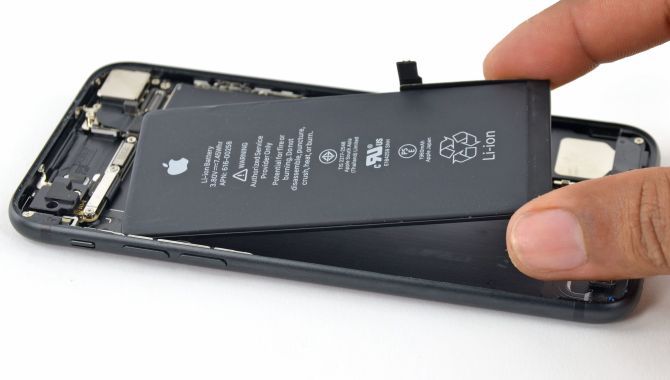 Apple måtte i 2018 udskifte flere batterier end forventet