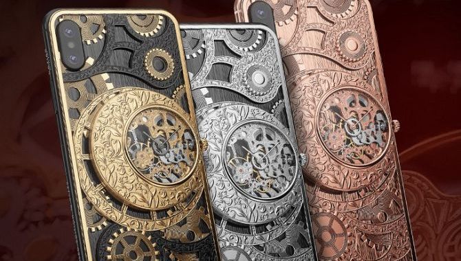 Russisk luksusmærke lancerer iPhone med analogt ur på bagsiden