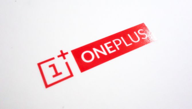 OnePlus har ansøgt om varemærket Warp Charge i EU