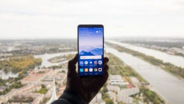 Konkurrence: Vind Huawei Mate 10 Pro