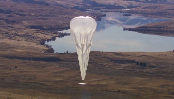 Googles internetballoner forbinder orkanramt land