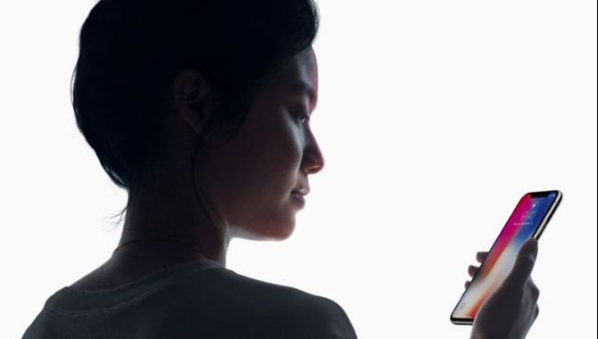 iPhone X første indtryk:  sådan kan Face ID drille