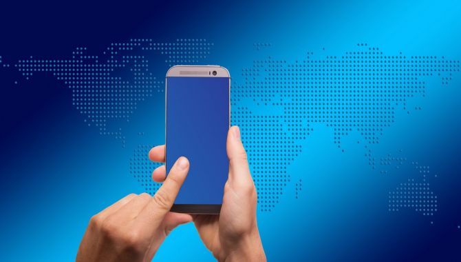 Kan du finde på at købe mobil i udlandet? [AFSTEMNING]