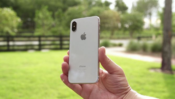 Apple iPhone 8 og iPhone X – det regner vi med