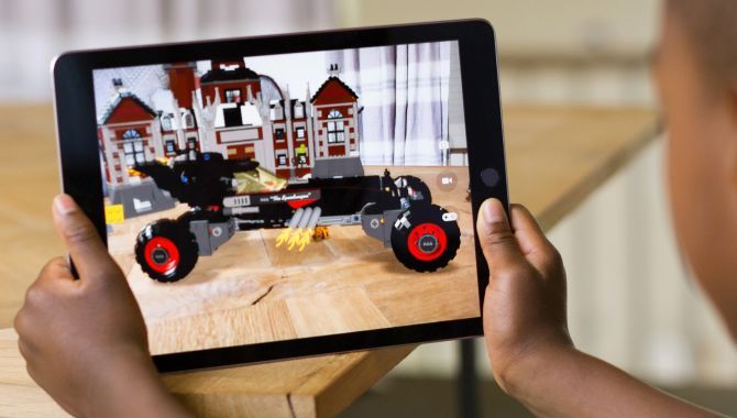 Apple og Google satser stort på augmented reality