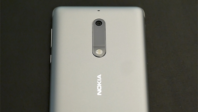 Nokia 5  – det første møde [WEB-TV]