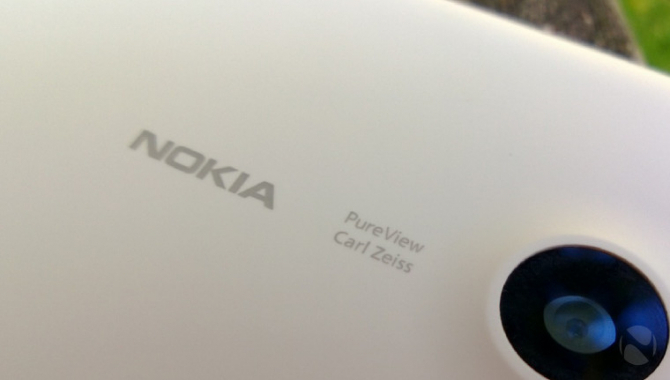 Nokia dropper Carl Zeiss optik i smartphones