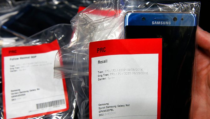Samsung tropper op i Københavns Lufthavn: Ombytter Note 7-telefoner