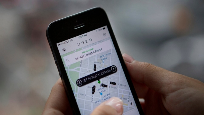Uber erklærer priskrig: sænker prisen med 16 procent