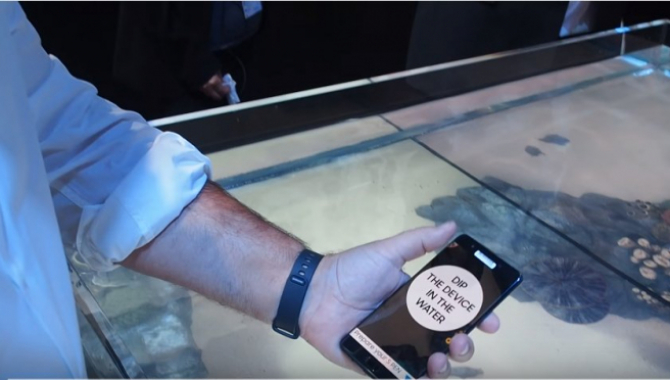 Galaxy Note 7: Så godt fungerer S-pen under vand [VIDEO]