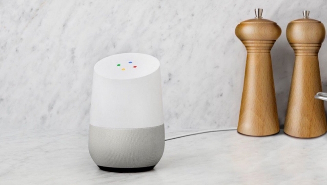 Google Home, en højtaler der gør dit hjem klogere