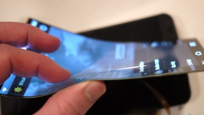 iPhones kan få OLED-skærmteknologien i 2018