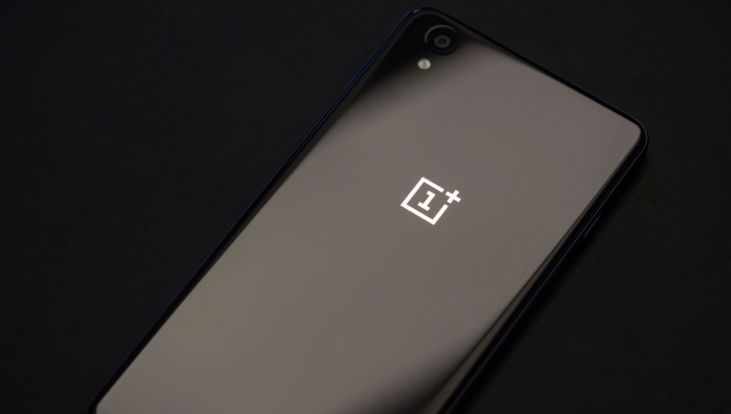 Nu kan OnePlus X og 2 købes uden invite – for en stund