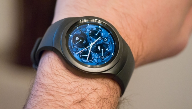 Samsung Gear S2 – innovativt og solidt smartwatch [TEST]
