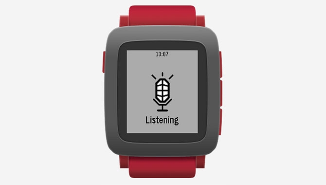 Pebble smartwatch får stemmekontrol