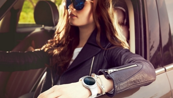 Samsung Gear S2 – Smartwatch i to varianter
