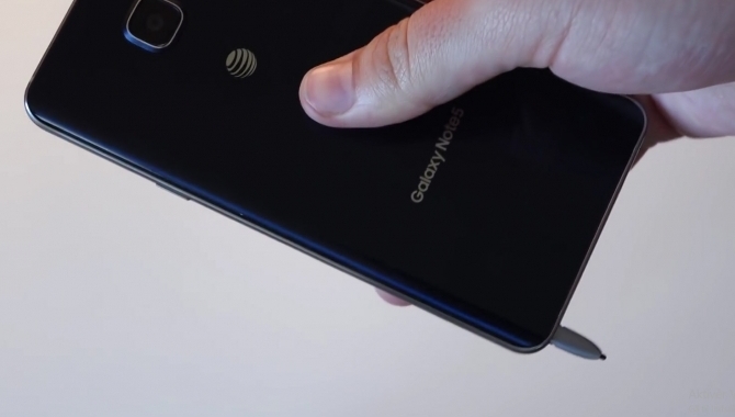 Samsung Note 5: pen-mekanisme har graverende fejl