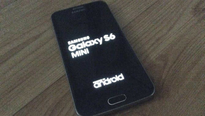 Samsung Galaxy S6 mini afsløret på billeder