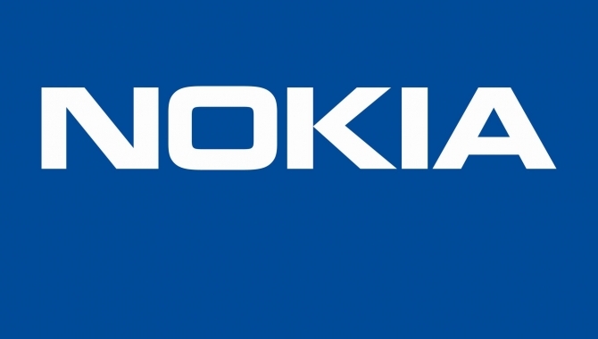 Nokia vil lave smartphones igen