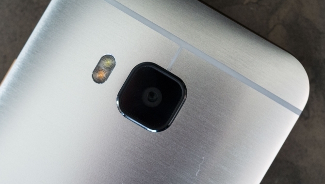 Opdatering til HTC One M9 forbedrer kameraet og batteriet