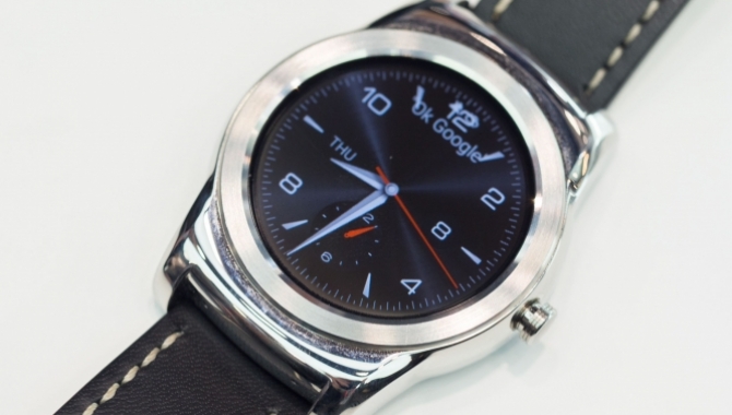 LG Watch Urbane: ny video fremviser uret