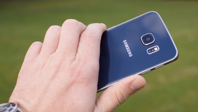 Overblik: Samsung S6 Edge til test, smarte Google-nyheder og 3 nye iPhones i horisonten