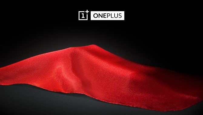 Hvad gemmer OnePlus bag dette røde klæde?