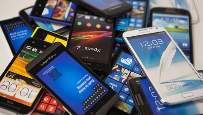 Android og iOS dominerer salget af smartphones