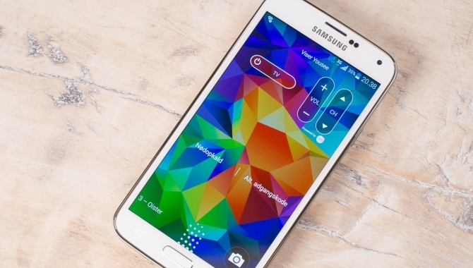 Samsung Galaxy S6 tilsyneladende fundet med QHD-skærm