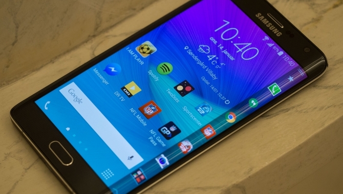 Samsung Galaxy Note Edge – Note 4 med et twist [TEST]