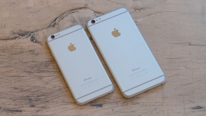 Efterspørgslen på iPhone 6 og iPhone 6 Plus presser Apple