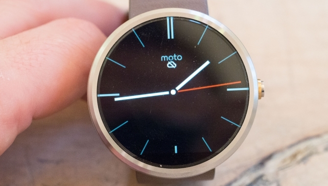 Motorola Moto 360: Uret du ikke behøver [TEST]