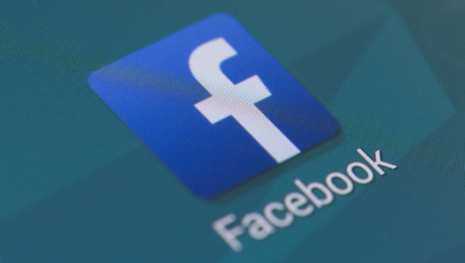 Facebook viser god økonomi og ideer til fremtiden