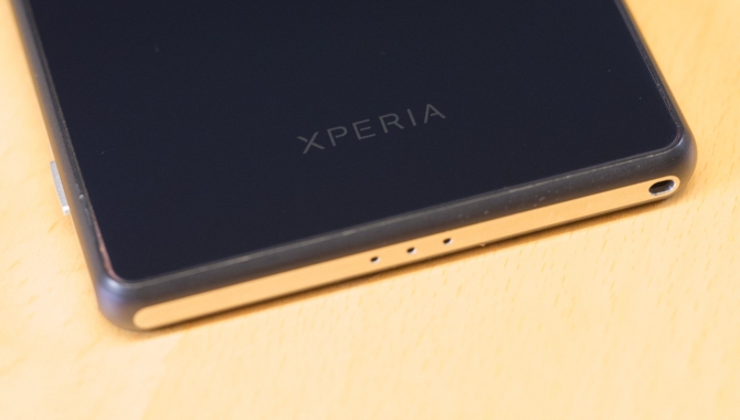 Sony Xperia Z2 overlever havets dyb