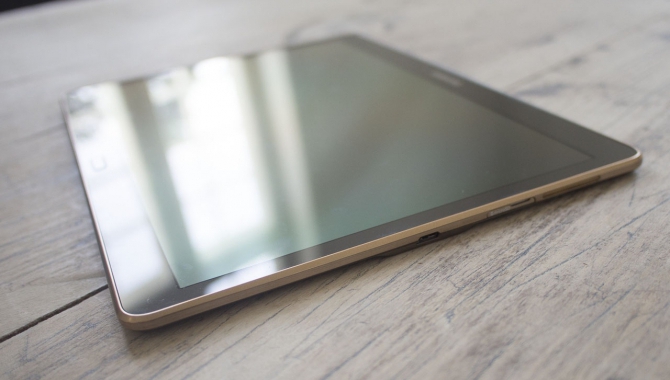 Samsung Galaxy Tab S – Smuk skærm stjæler billedet [TEST]