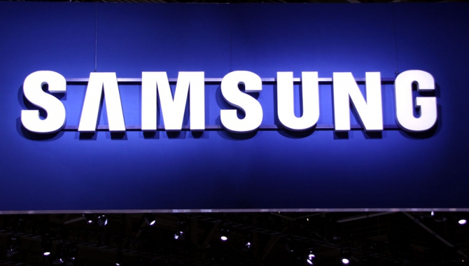 Samsungs virtual reality får sit navn