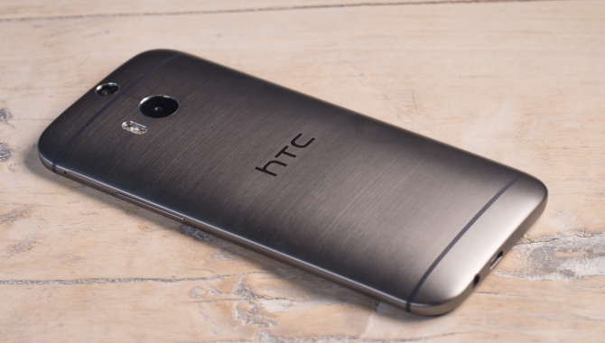 HTCs salg dykker igen i maj måned