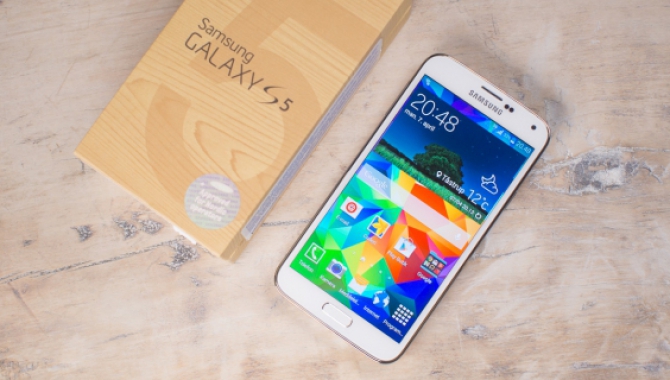Samsung Galaxy S5 slår imponerende salgsrekord