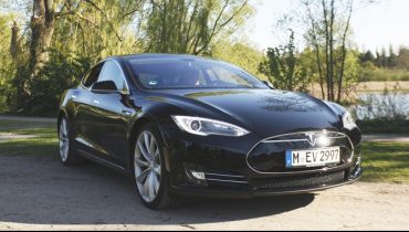 Få en gratis Tesla-tur med Drivr [TIP]