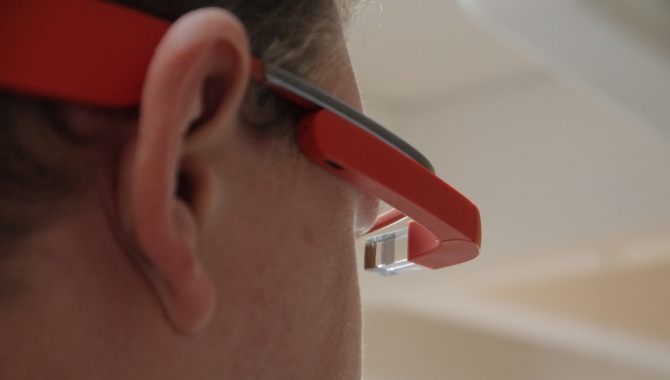Se nogle af Google Glass-funktionerne