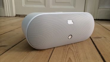 JBL Powerup anmeldelse – Fed hjemmehøjttaler med NFC og Nokia-fordele [PRODUKTTEST]