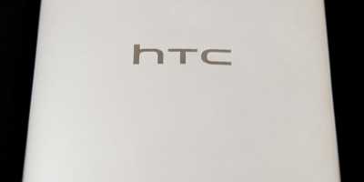 HTC M4 er HTC First uden Facebook Home