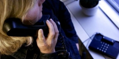 Én million danskere har fortsat fastnettelefon