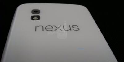 Er dette den hvide Nexus 4?