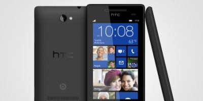 Windows Phone 8S by HTC er klar i butikkerne