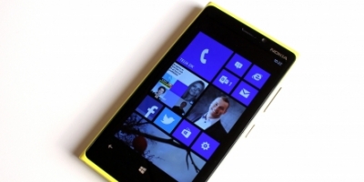 Sådan får du liv i en frosset Nokia Lumia 920