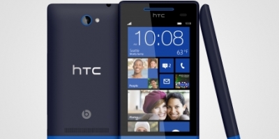 DUEL: Windows Phone 8S by HTC vs. Nokia Lumia 820