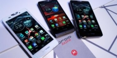 Motorola har præsenteret tre nye RAZR-telefoner