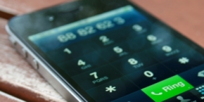 Telefonopkald er kun det femte mest brugte på mobilen