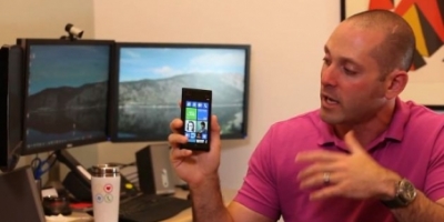 Se Windows Phone 7.8 på Nokia Lumia 900